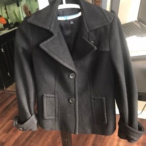 Banana Republic Wool Pea Coat 🖤